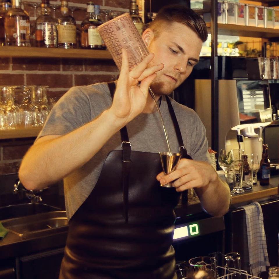 Jannik Preusche von der Lieblingsbar Hannover